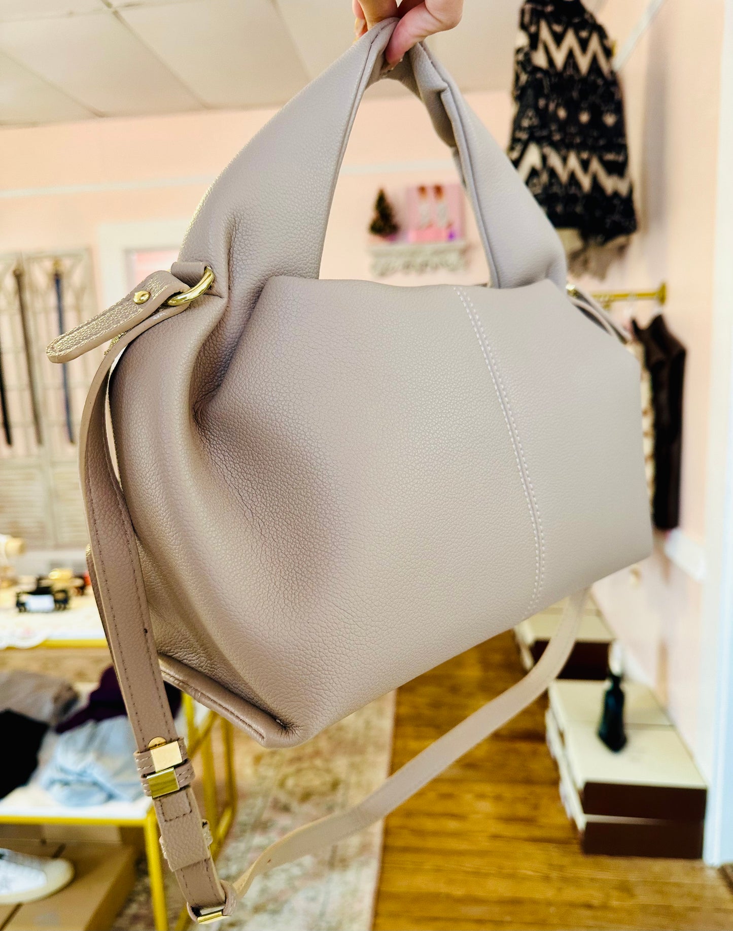 Light Weight Shoulder Bag