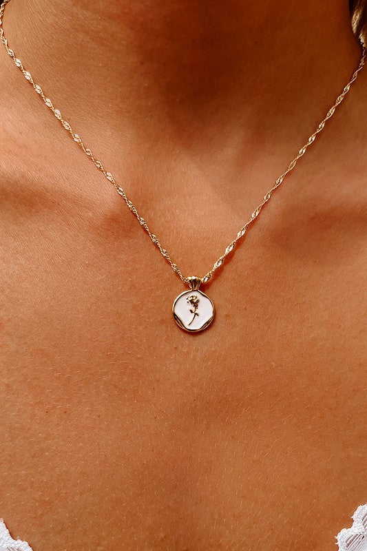 Belle Necklace