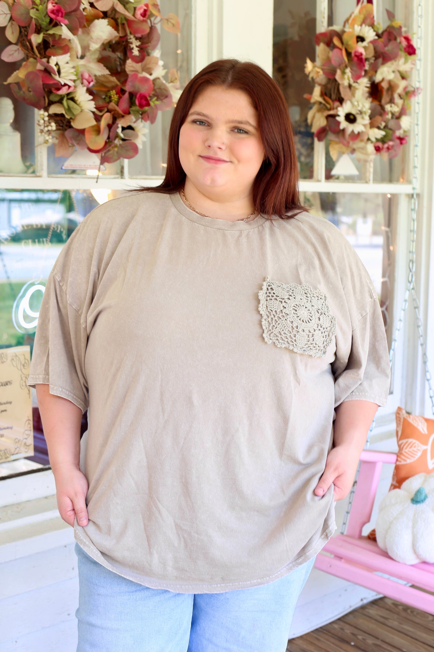 PLUS-Crochet Pocket Mineral Washed Top