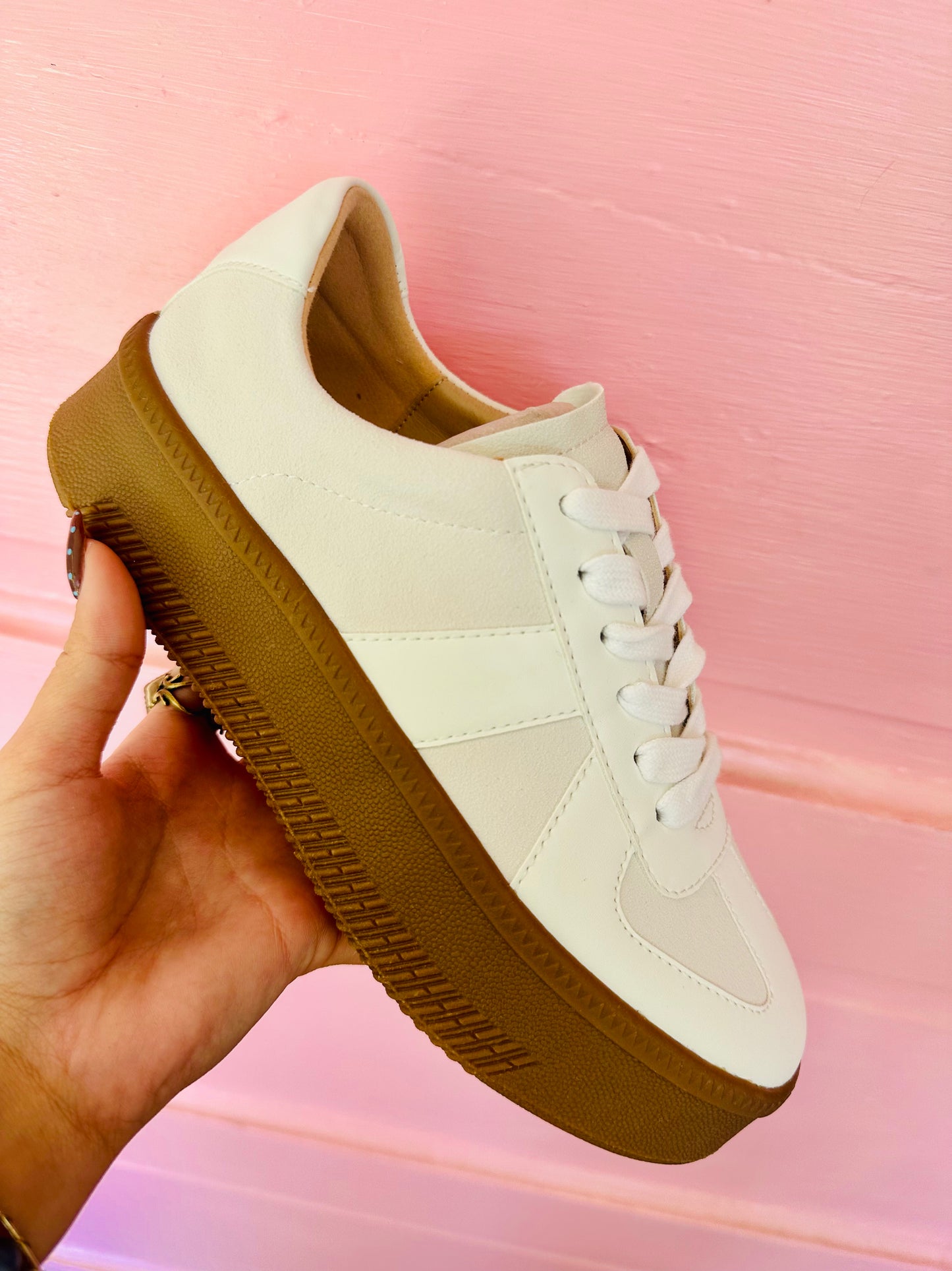 Warwick White Sneakers