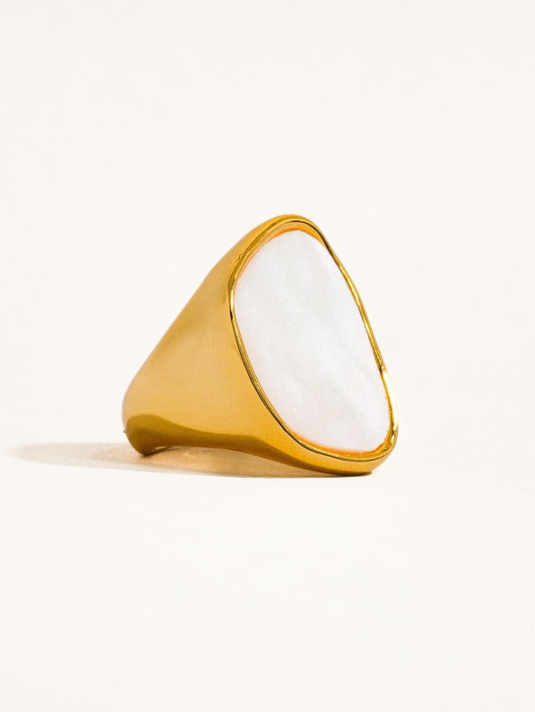 Natural Shell Statement Ring