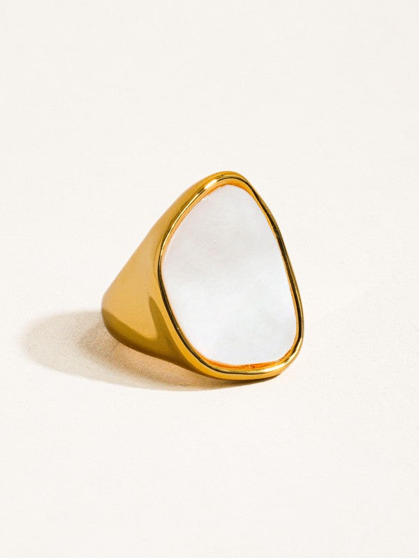 Natural Shell Statement Ring