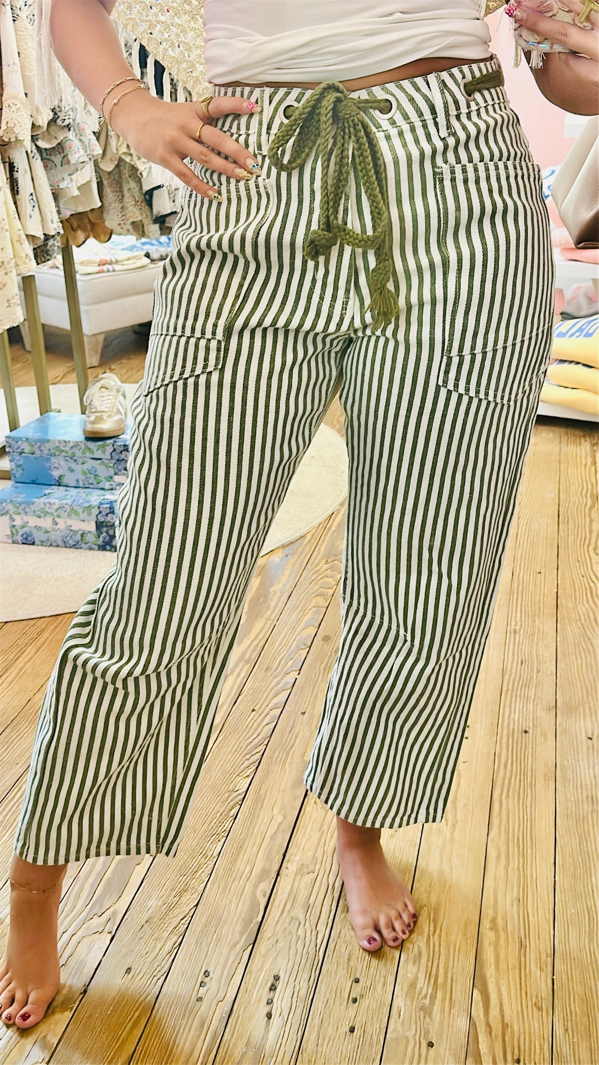 Evergreen Edge Barrel Jeans