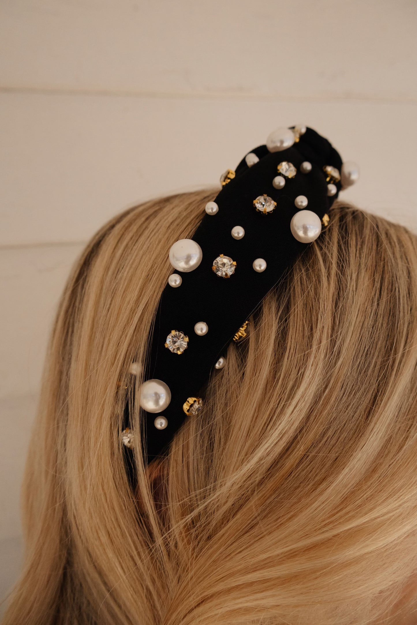 She’s In The Room-Headband