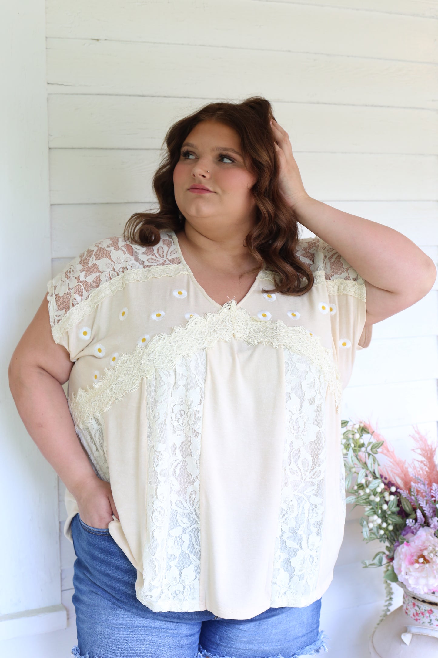 PLUS-Flower Lace Top