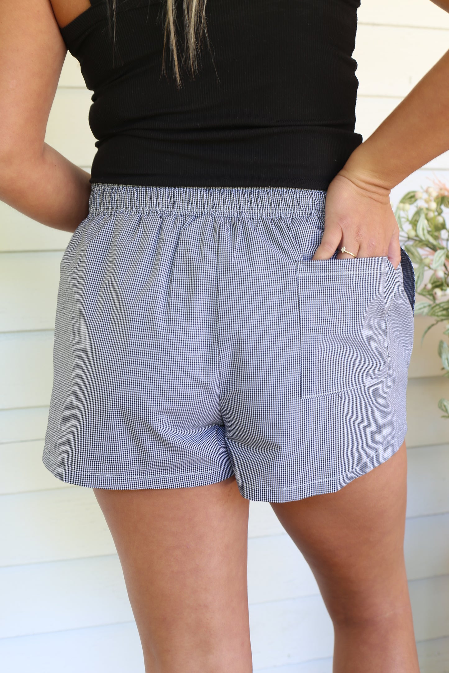 Waist Tie Check Shorts