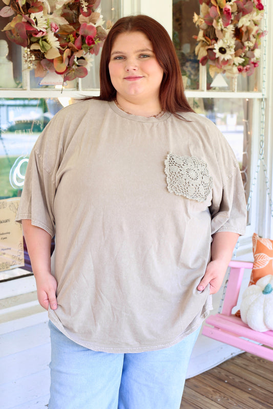 PLUS-Crochet Pocket Mineral Washed Top