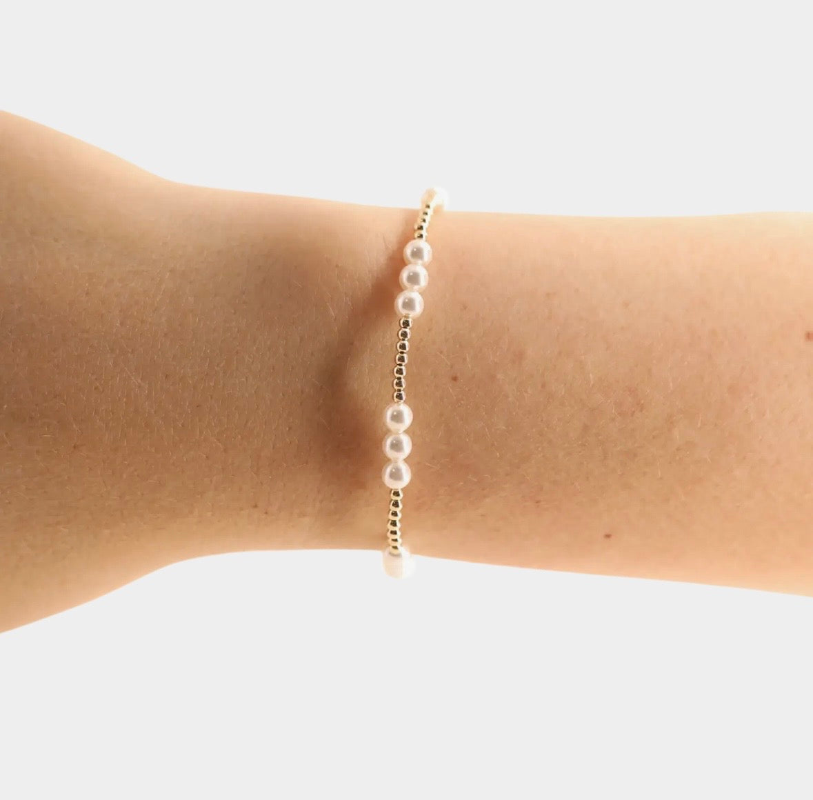 Beaded Blondes-ILY Pearl Gold Bracelet