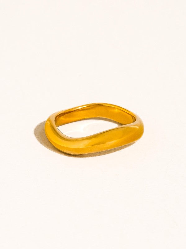 Smooth Wave Ring