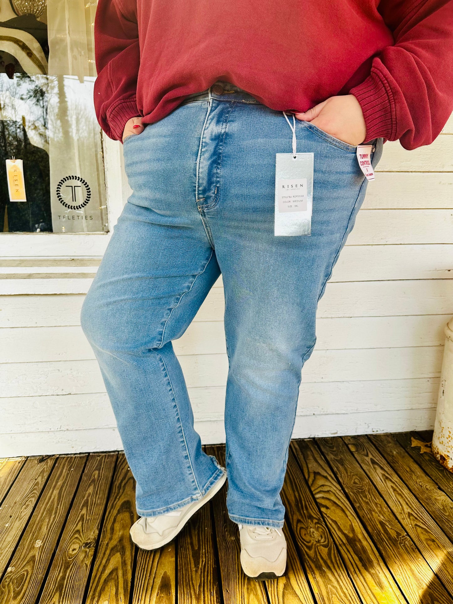 Risen High Rise-Crop Straight Jeans