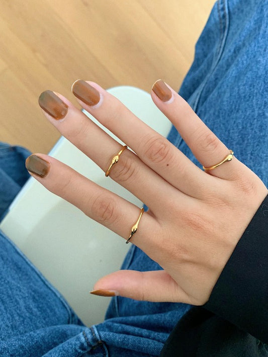 Villa Thin Band Ring