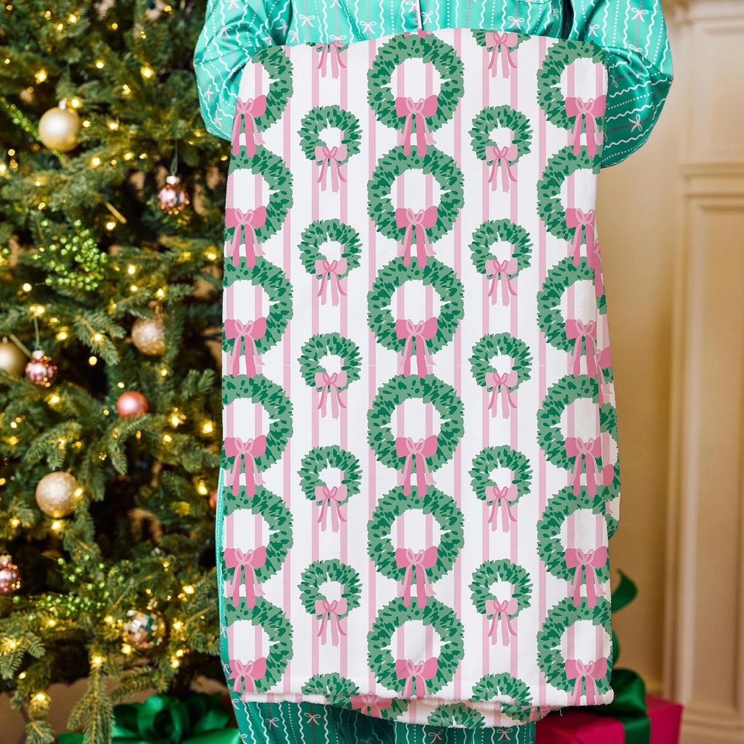 Mary Square Fleece Blanket