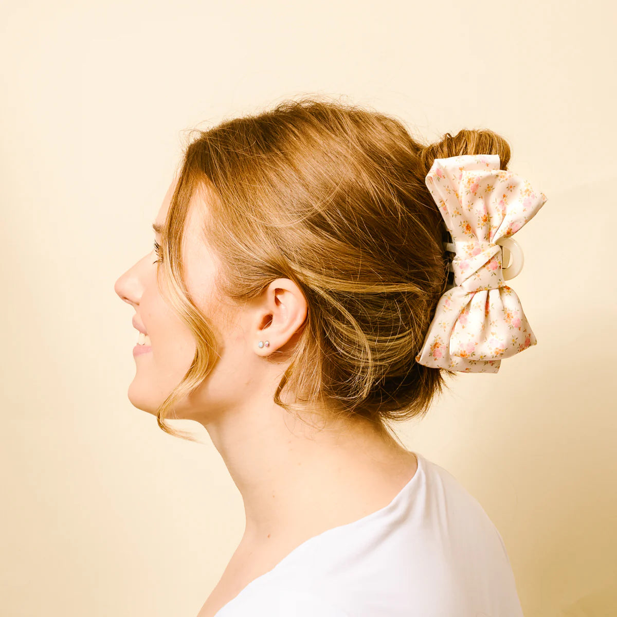 The Darling Effect-Satin Bow Claw Clip