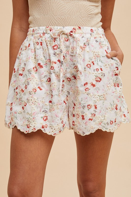 Floral Scallop Edge Shorts