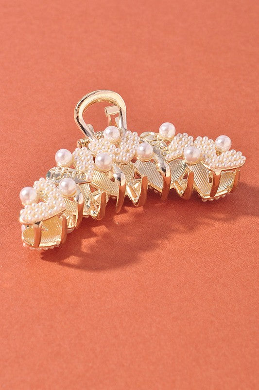 Gold Pearl Heart Claw Clip