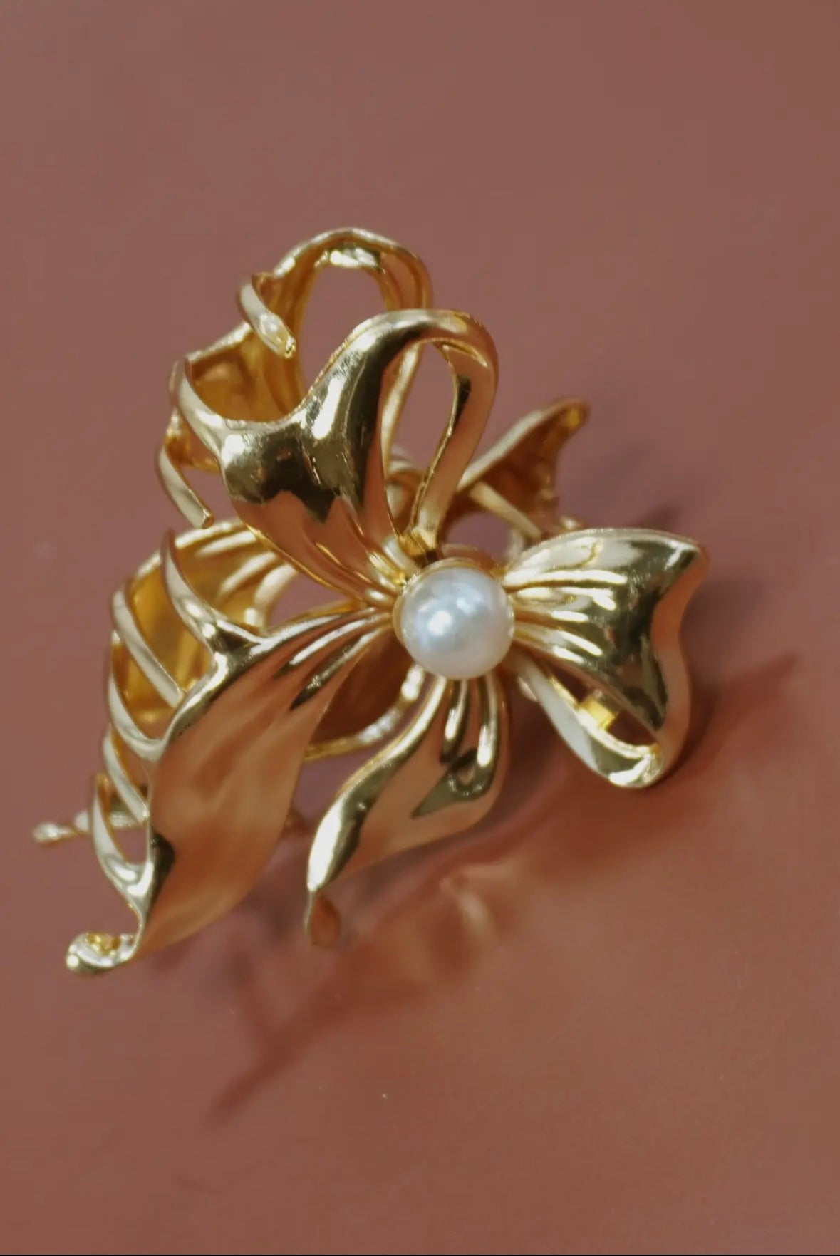 Gold Bow Claw Clip