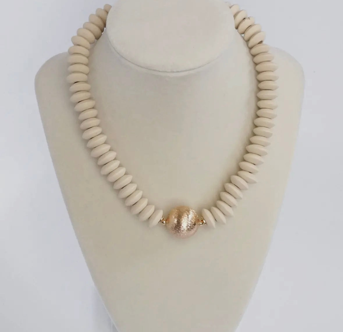 Wood Saucer Bead Necklace