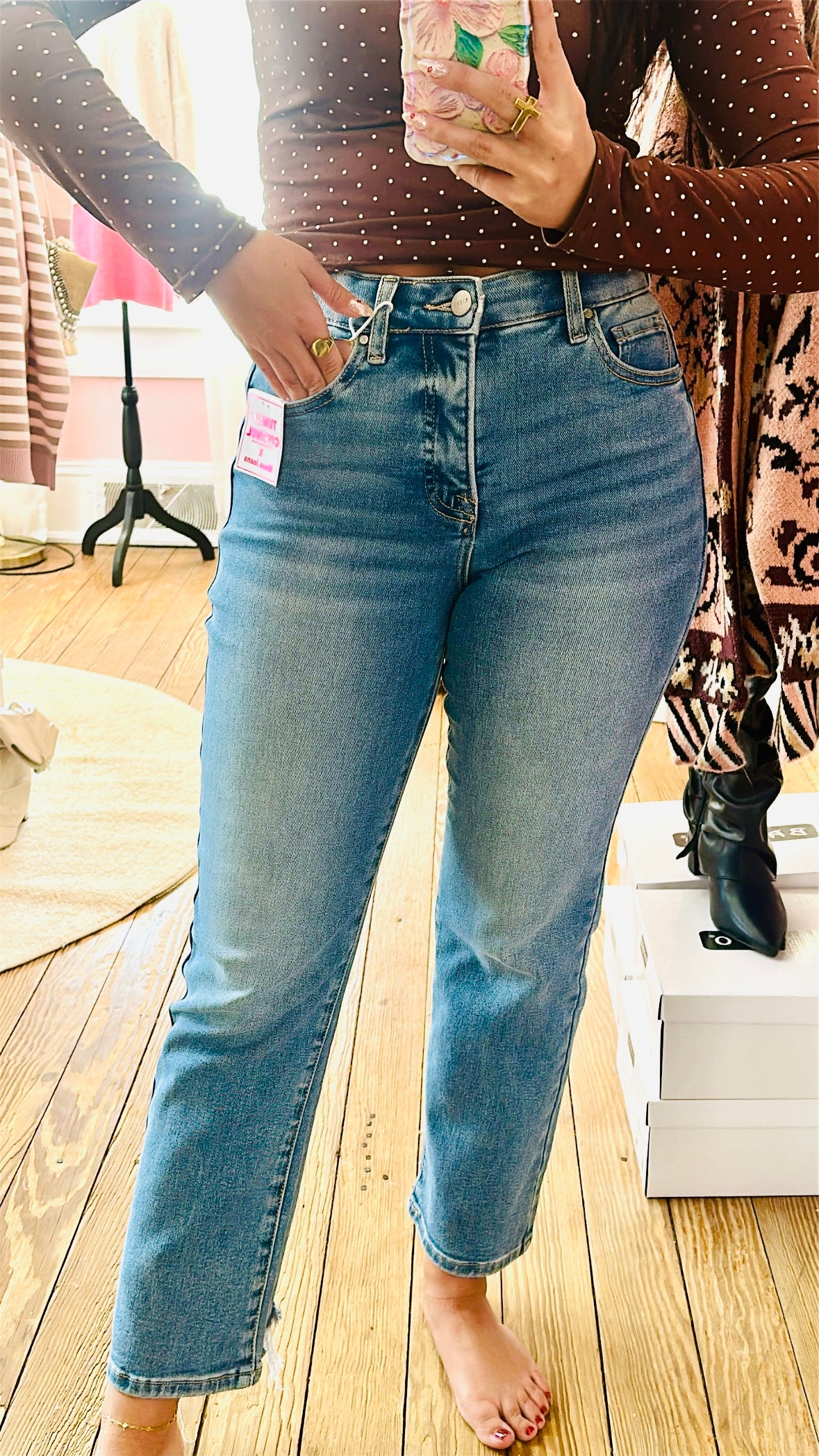 Risen High Rise-Crop Straight Jeans