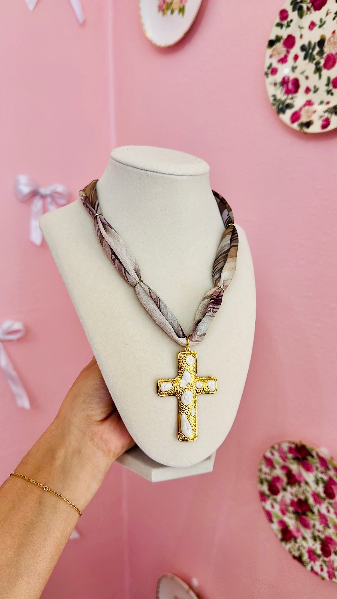 Grace Scarf Necklace