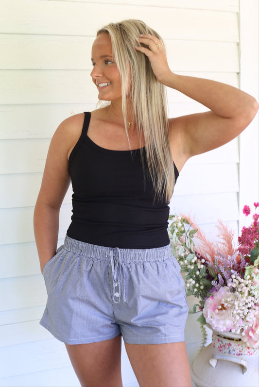 Waist Tie Check Shorts