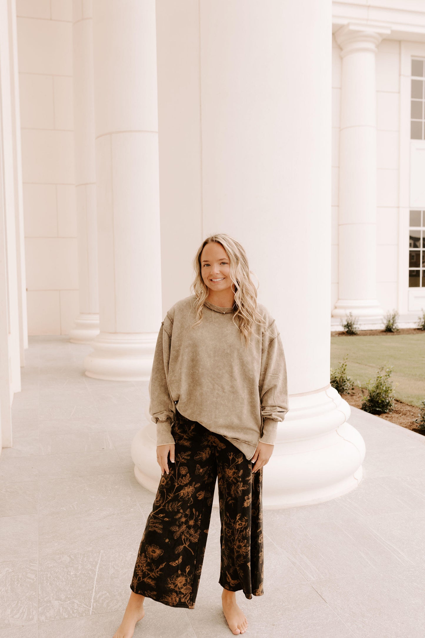 Must Have Sweatshirt